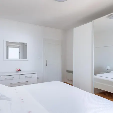 Minceta Old Town Lägenhet *